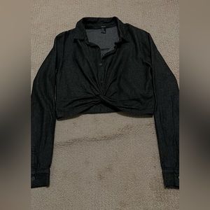 Forever 21 Twisted Cropped button up Shirt